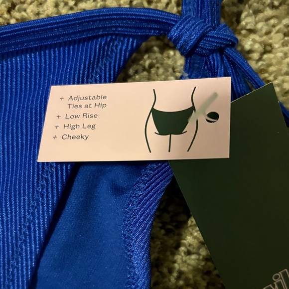 Wild Fable Blue Bikini Set - Picture 2 of 9